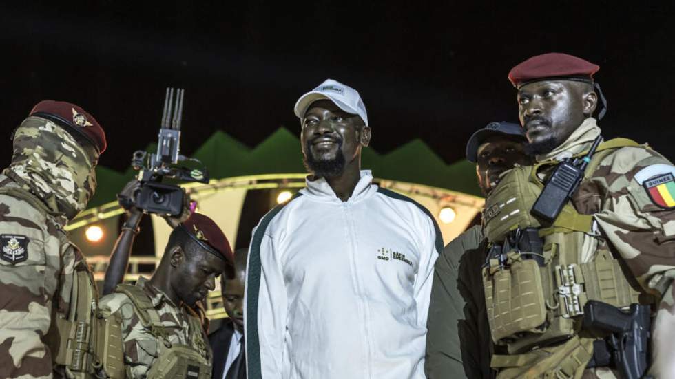 En Guinée, le gouvernement dissout 40 partis politiques, dont les 3 principaux d'opposition