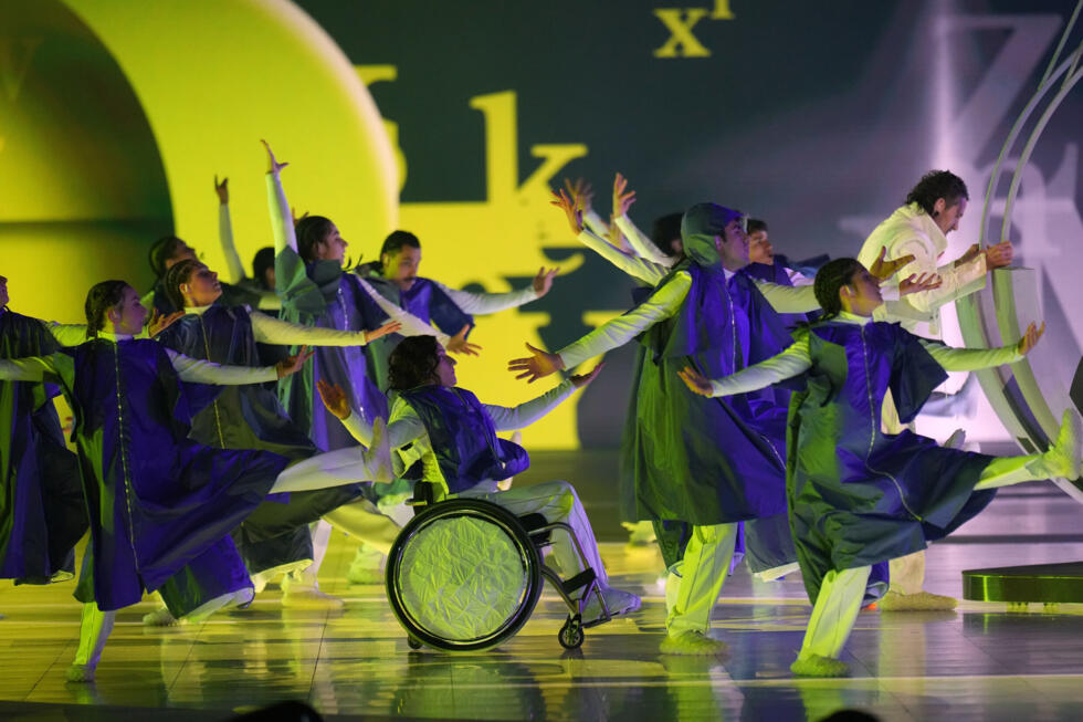 Guerre au Moyen-Orient, Jeux paralympiques, fête de Holi : la semaine en images