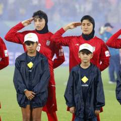 Qualifiées de "traîtresses de guerre", les footballeuses iraniennes devront-elles rentrer en Iran ?