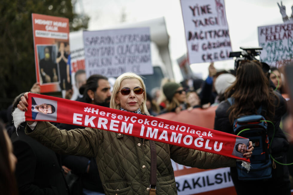 Ouverture du procès du maire d'Istanbul, Ekrem Imamoglu, emprisonné depuis un an Ouverture du procès du maire d'Istanbul, Ekrem Imamoglu, emprisonné depuis un an