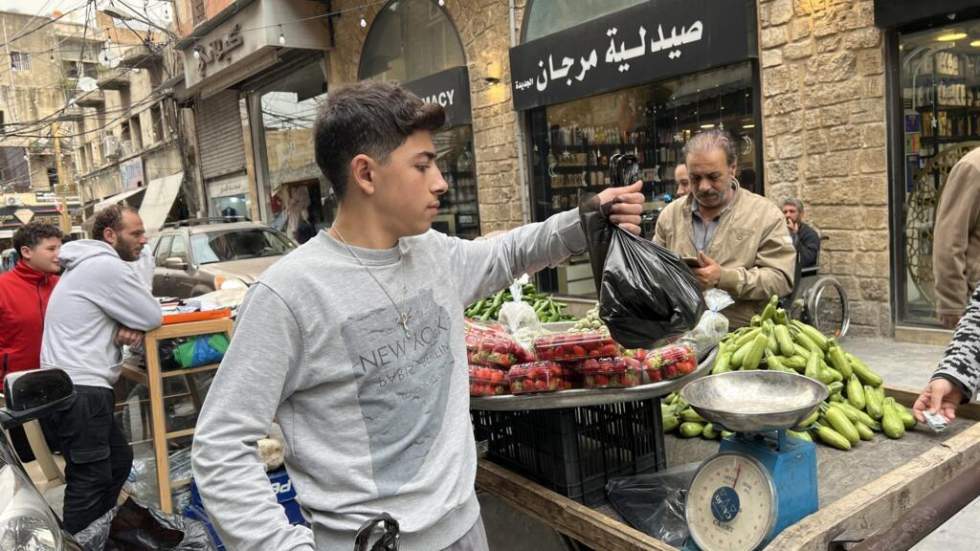"Être en guerre, ça coûte cher" : au Liban, le vieux souk de Saïda rattrapé par la crise