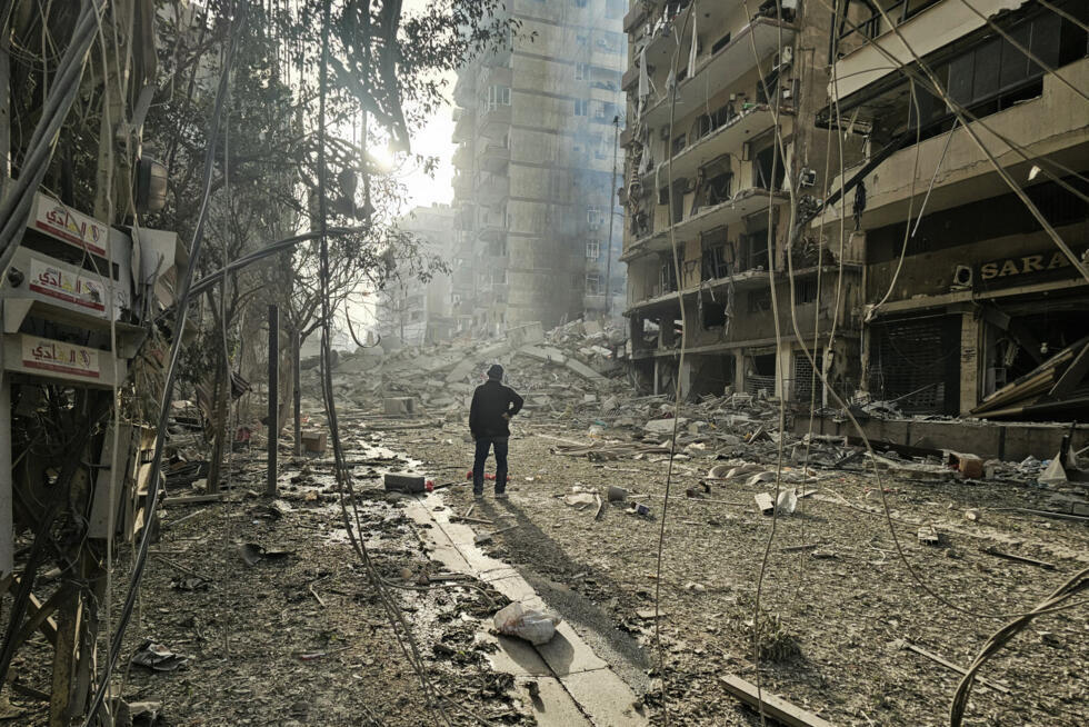 Guerre au Moyen-Orient, pénuries d'essence et Zelensky à Paris : la semaine en images