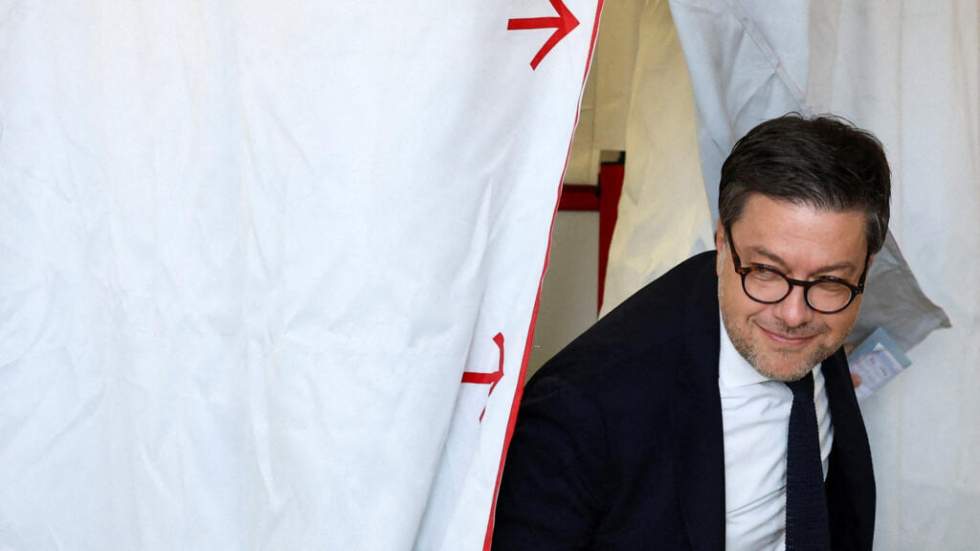 Municipales 2026 : à gauche, la poussée de LFI complique la question des alliances