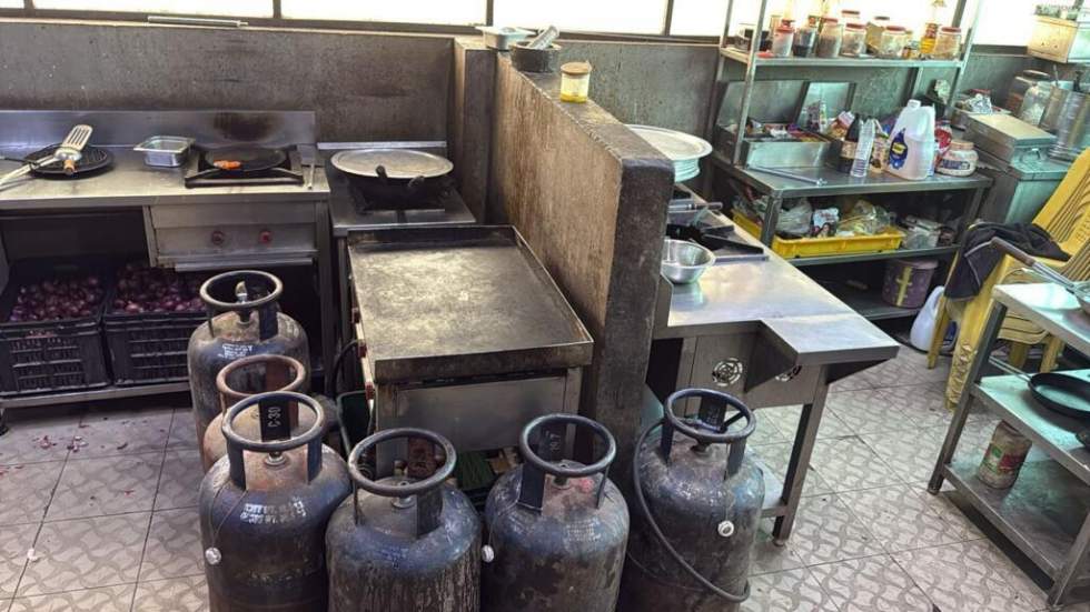 "Menu réduit" : en Inde, les restaurants frappés par la crise du gaz provoquée par la guerre en Iran "Menu réduit" : en Inde, les restaurants frappés par la crise du gaz provoquée par la guerre en Iran