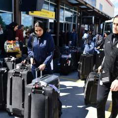 Le régime iranien célèbre le retour de ses joueuses de football qui ont "déçu les ennemis" du pays