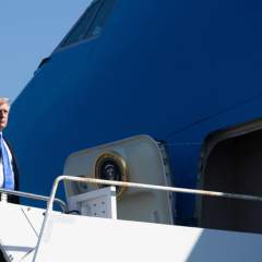 Guerre au Moyen-Orient : Trump change de ton, évoque des "négociations", puis suspend des frappes