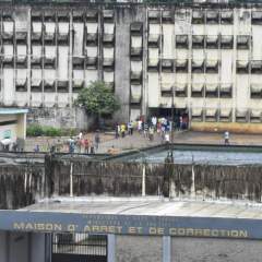 Côte d'Ivoire : arrêtées lors de la présidentielle, des centaines de personnes restent détenues