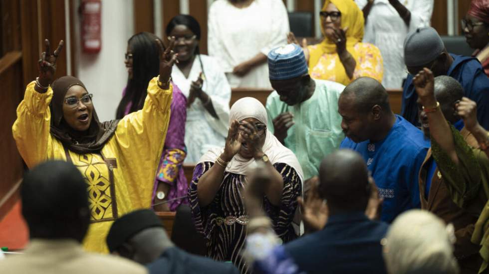 Le Sénégal adopte une loi doublant les peines de prison pour homosexualité Le Sénégal adopte une loi doublant les peines de prison pour homosexualité