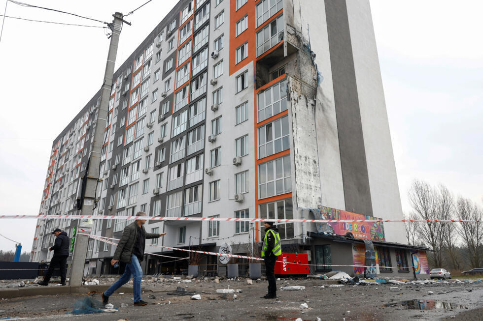 Guerre au Moyen-Orient, cap vers la Lune, qualifications au Mondial de foot : la semaine en images