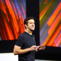 Tim Cook va quitter la direction générale d'Apple, remplacé par John Ternus