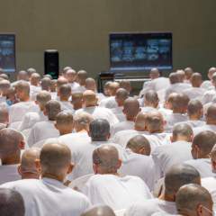 Salvador : le procès géant de la MS-13, symbole de la guerre sans limite de Bukele contre les gangs