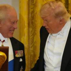 Sans les Britanniques, "vous parleriez français" : la revanche grinçante de Charles III face à Trump