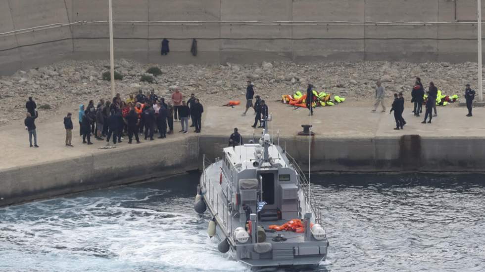 Israël détient deux militants de la "Flottille pour Gaza" interceptée au large de la Grèce