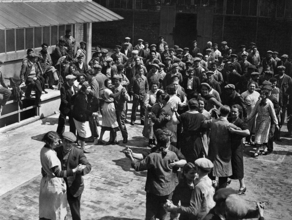 La victoire du Front Populaire, sociale et antifasciste, "moment unique" dans l'histoire française