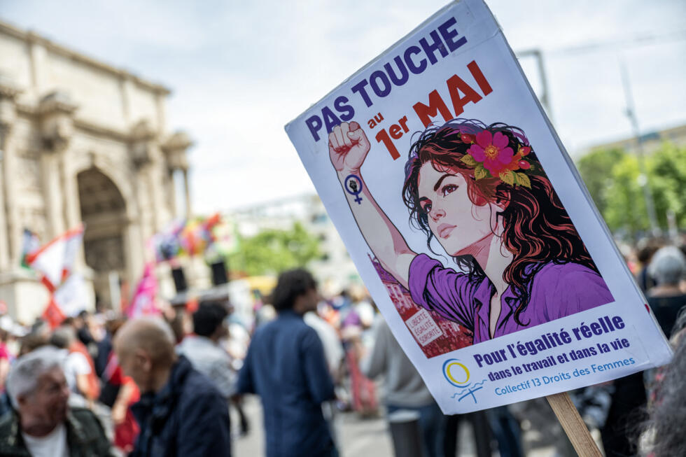 Manifestations du 1er-Mai, funérailles au Mali, Charles III aux Bermudes : la semaine en images