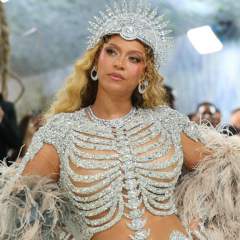Au Met Gala, la mode s'érige en art, sans trop d'extravagance