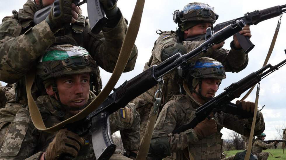 En Ukraine, l'armée russe perd du terrain... mais pas encore la guerre