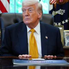 Trump lance un ultimatum à l'UE pour appliquer l'accord commercial avec les États-Unis
