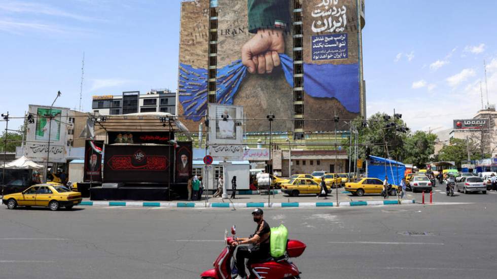 Le cessez-le-feu fragilisé en Iran après un échange de frappes dans le détroit d'Ormuz