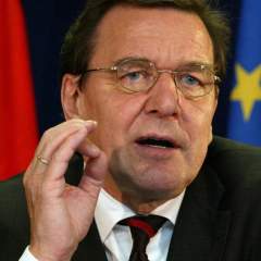 Ukraine : Berlin sceptique face à la proposition russe de nommer médiateur l'ex-chancelier Schröder
