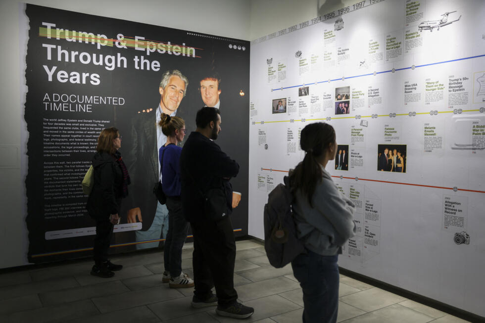 À New York, une exposition du dossier Epstein qui étrille Donald Trump