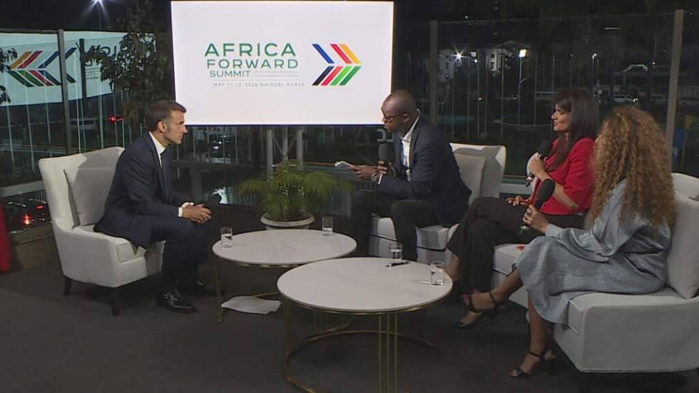 Suivez l'interview d'Emmanuel Macron à l'issue du sommet "Africa Forward"