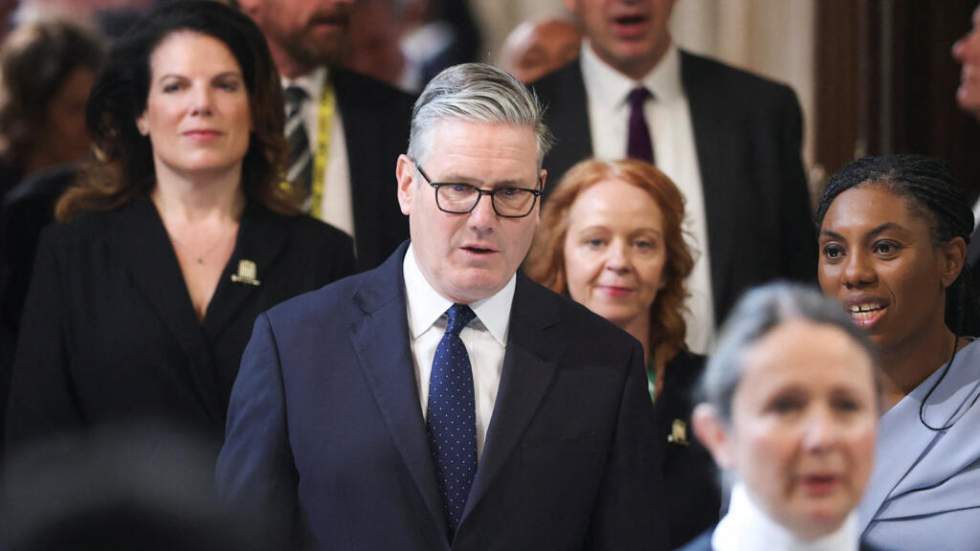 Royaume-Uni : sous pression, Keir Starmer s’accroche face aux frondeurs du Labour