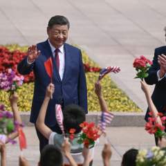 "Des partenaires, pas des rivaux" : Xi Jinping accueille Donald Trump avec les honneurs en Chine
