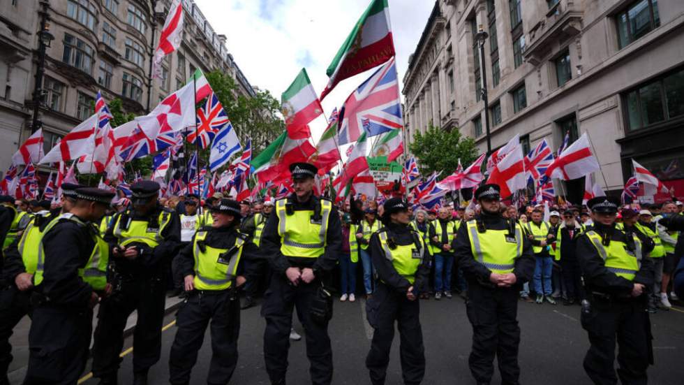 Manifestations des extrêmes à Londres : 4 000 policiers déployés