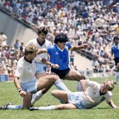 Quarante ans après, Maradona et la "main de Dieu" dans un documentaire présenté à Cannes