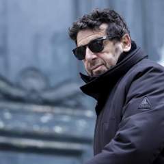 Affaire Patrick Bruel : le maire de Paris appelle le chanteur à annuler son concert au Zénith