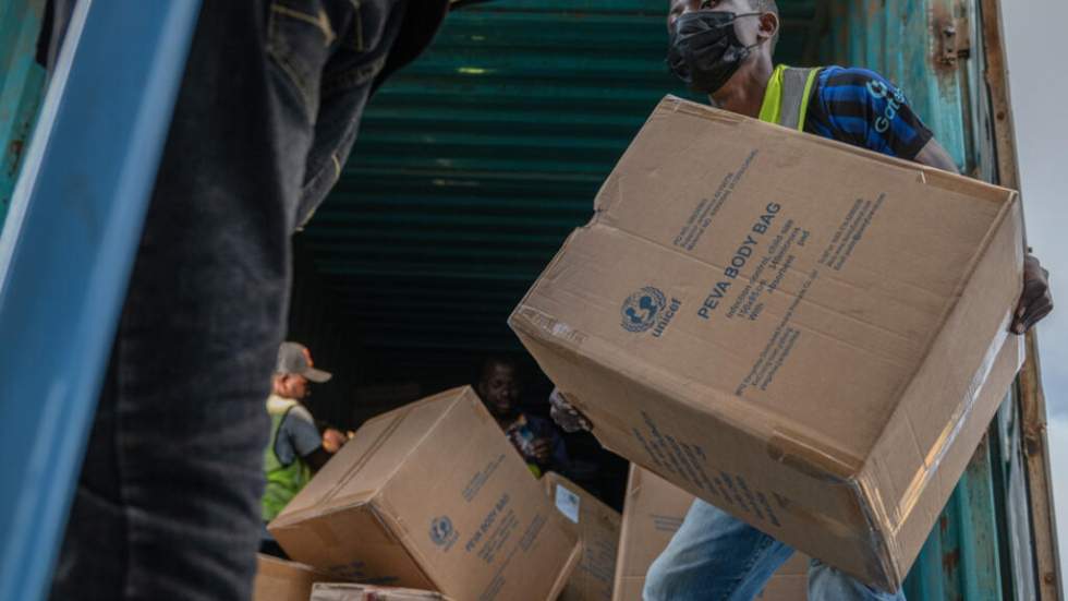 Ebola : l'épidémie ne "répond pas" aux critères d'une urgence pandémique, selon l'OMS