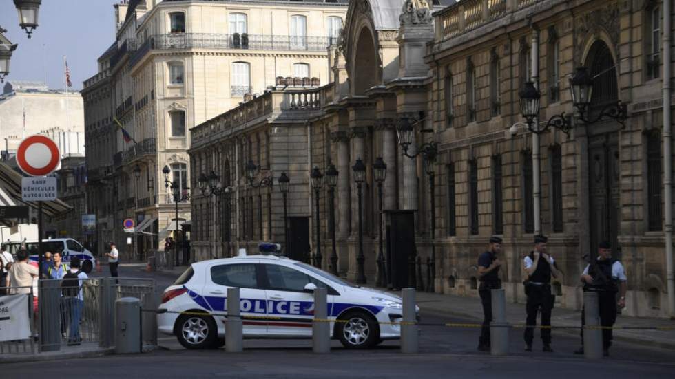 Perquisition de L'Elysée, accusé de corruption dans l'enquête sur les panthéonisations Perquisition de L'Elysée, accusé de corruption dans l'enquête sur les panthéonisations