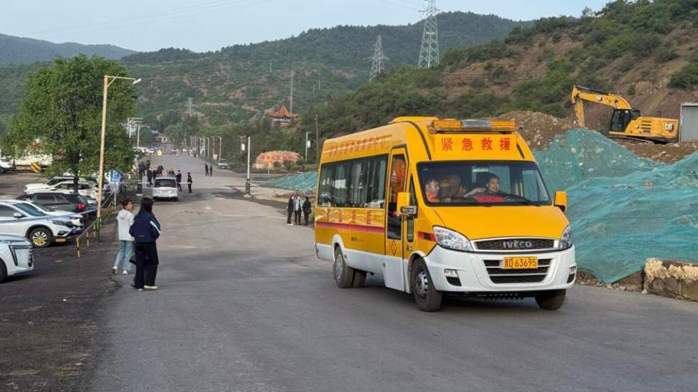 Chine : au moins 82 morts dans l'explosion d'une mine de charbon Chine : au moins 82 morts dans l'explosion d'une mine de charbon