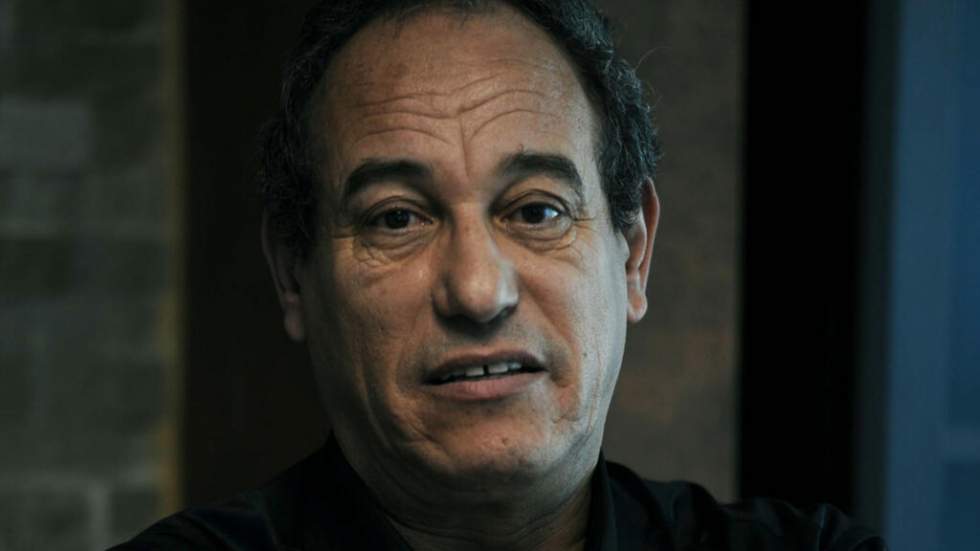 Quatre hommes mis en examen pour tentative de meurtre contre l'opposant algérien Hichem Aboud