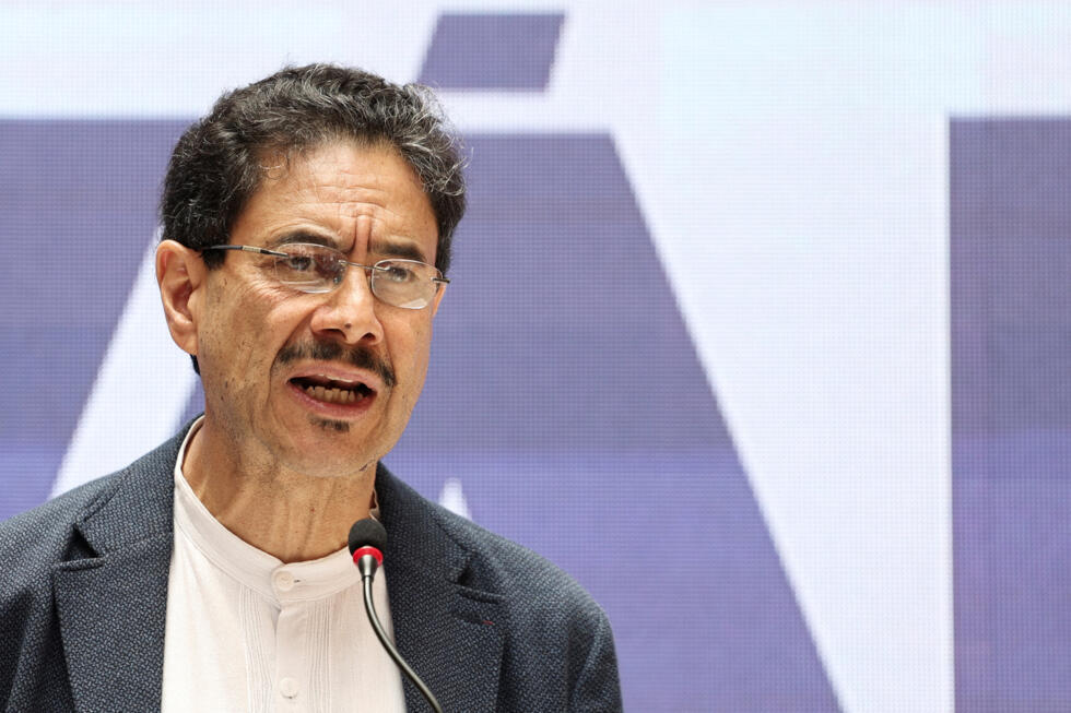 Cepeda, Valencia, De la Espriella, : qui sont les trois favoris de la présidentielle en Colombie ?