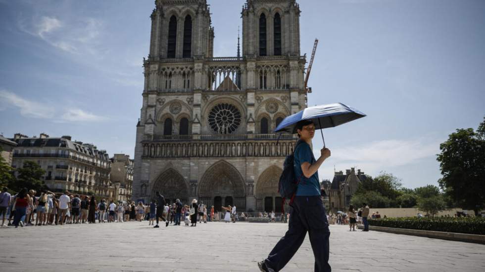Nouveaux records de chaleur en Europe de l'Ouest, les critiques pleuvent en France Nouveaux records de chaleur en Europe de l'Ouest, les critiques pleuvent en France