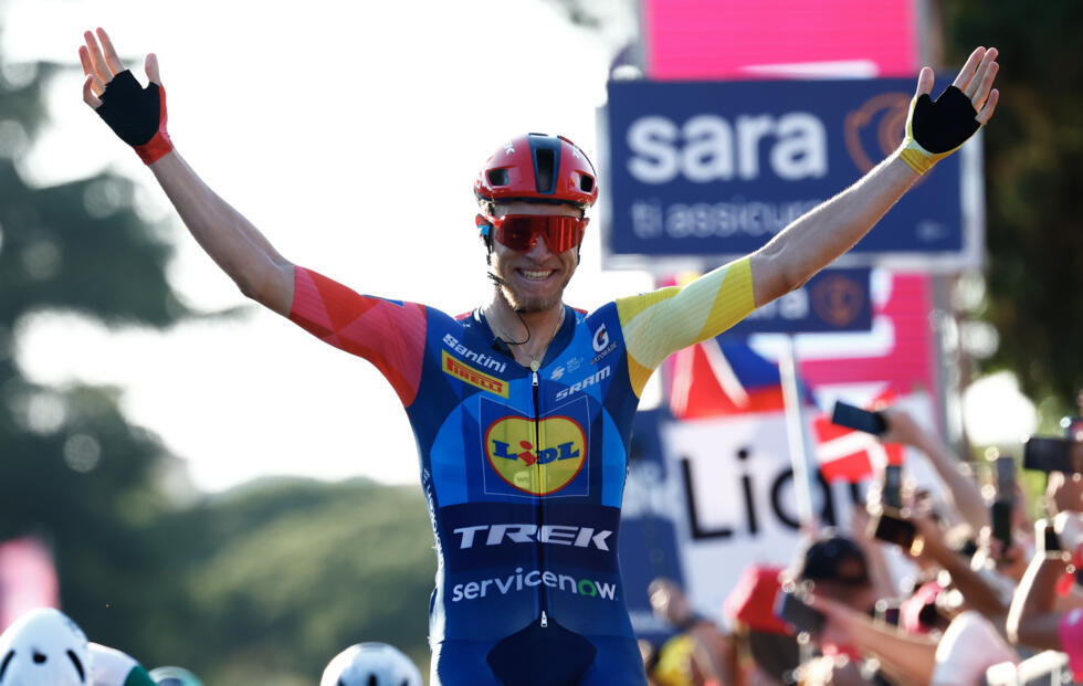 Jonas Vingegaard remporte le Giro et devient l'un des vainqueurs des trois grands Tours Jonas Vingegaard remporte le Giro et devient l'un des vainqueurs des trois grands Tours