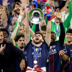 Sacre du PSG : joueur de l'année pour l'UEFA, "Kvaradona" manquera le Mondial... et le Ballon d'Or ?