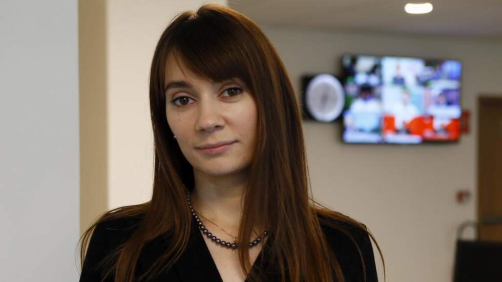 Pourquoi la propagandiste russe Xenia Fedorova embarrasse-t-elle l’exécutif français ?