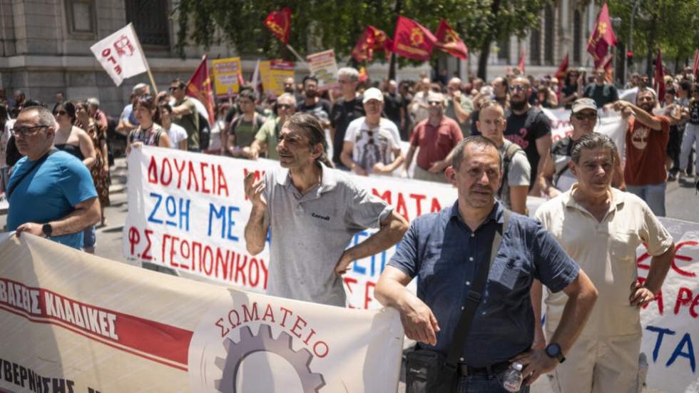 En Grèce, les secteurs du tourisme, de l'alimentation et du BTP en grève pour de meilleurs salaires