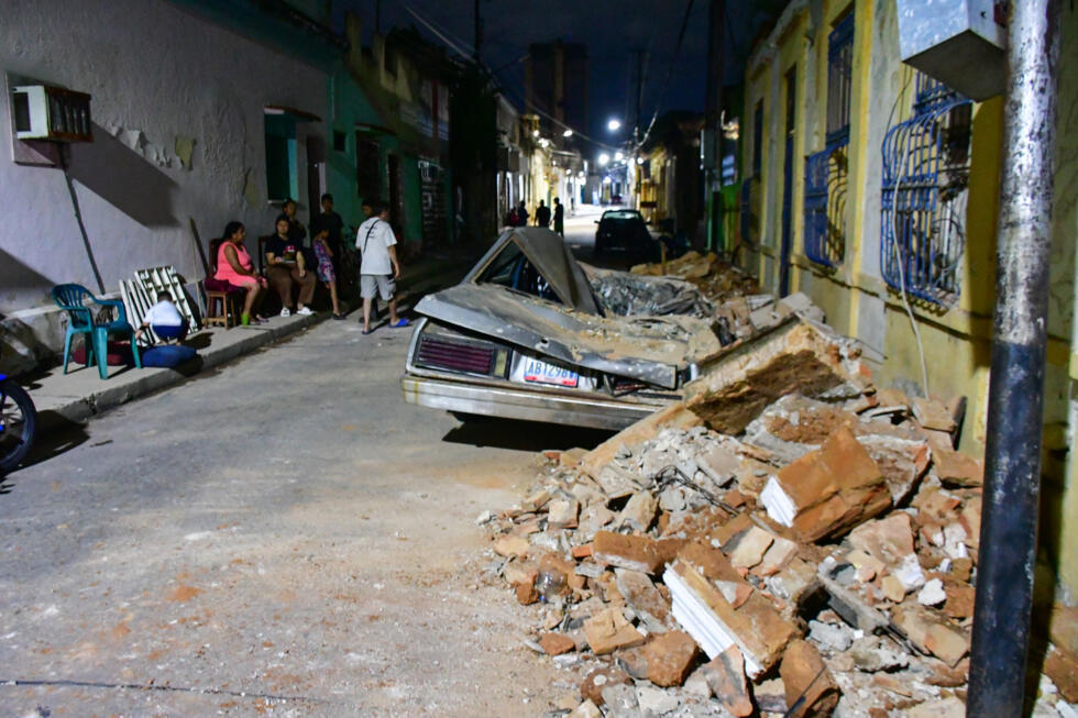 En images : deux puissants séismes au Venezuela causent de graves dégâts