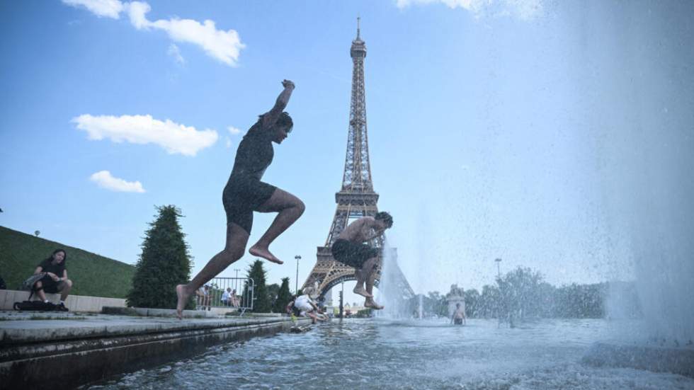 La canicule se poursuit en France, un enfant de trois ans retrouvé mort dans une voiture