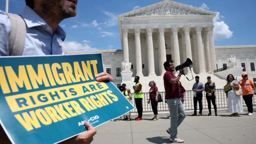 Aux États-Unis, la Cour suprême renforce le tour de vis migratoire voulu par Trump