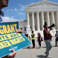 Aux États-Unis, la Cour suprême renforce le tour de vis migratoire voulu par Trump