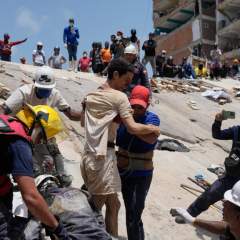 Au Venezuela, au moins 920 morts après le double séisme