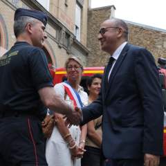 Canicule : à l'heure du tout premier bilan, le gouvernement pris pour cible