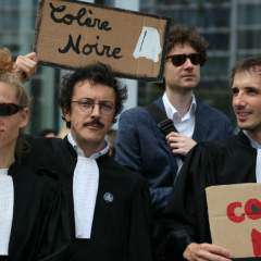 En France, avocats et magistrats en colère dénoncent le manque de moyens