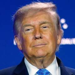 Donald Trump a presque triplé sa fortune personnelle qui prospère grâce aux cryptomonnaies