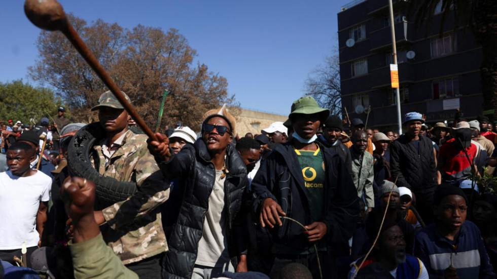 "Les pauvres contre les pauvres" : en Afrique du Sud, les sans-papiers victimes de la xénophobie "Les pauvres contre les pauvres" : en Afrique du Sud, les sans-papiers victimes de la xénophobie